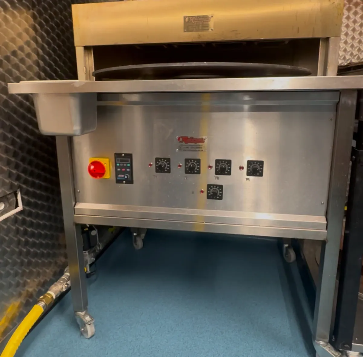 Rotating Electric Tandoori Roti/Nan oven - Image 2