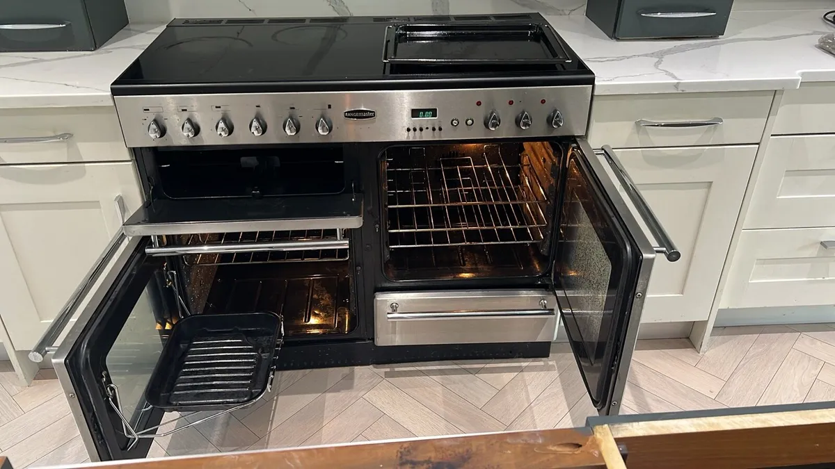 Quick sale. Electric Rangemaster. - Image 4