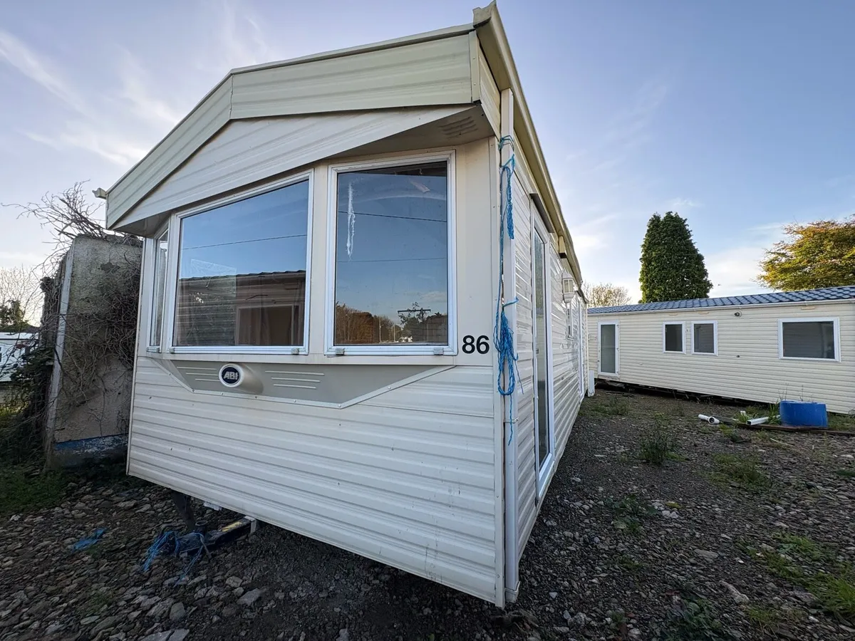 Mobile Home 2 bedroom 28x10 - Image 1
