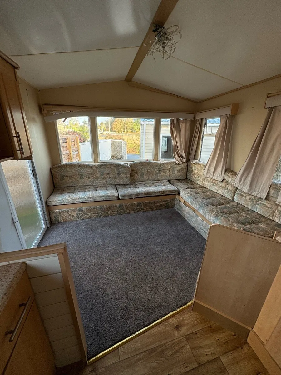 Mobile Home 2 bedroom 28x10 - Image 2