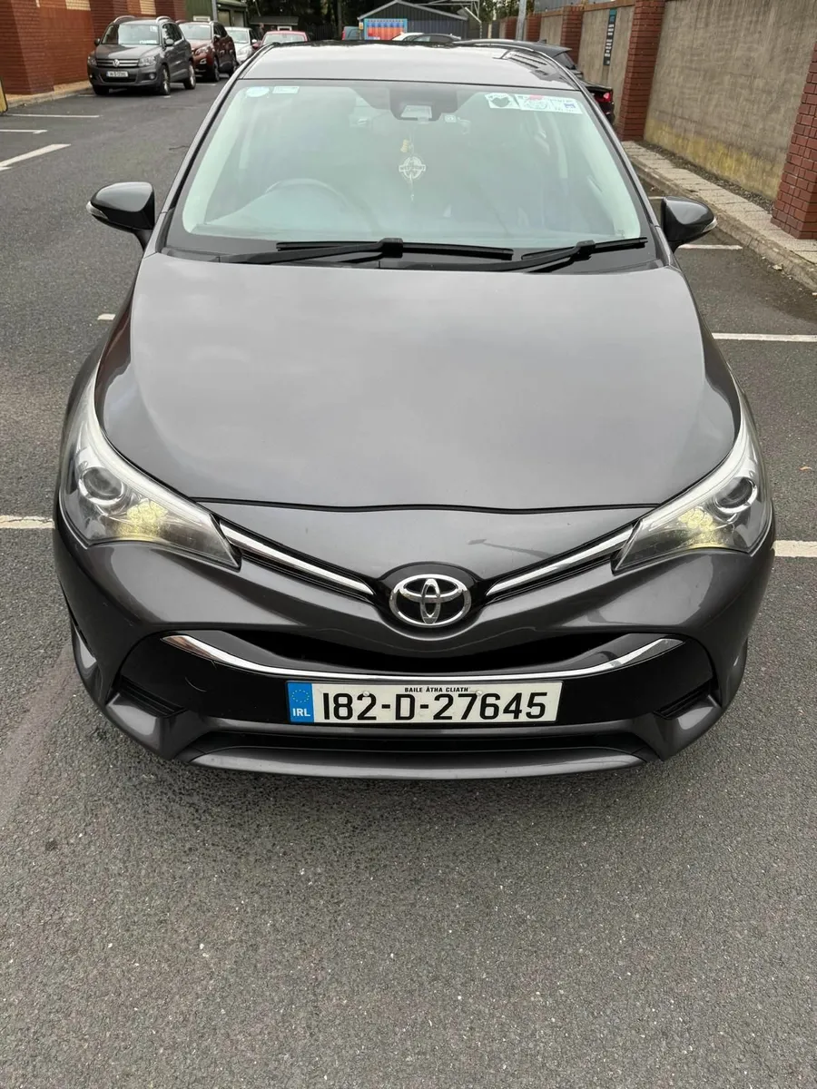 Toyota Avensis 2018 - Image 1