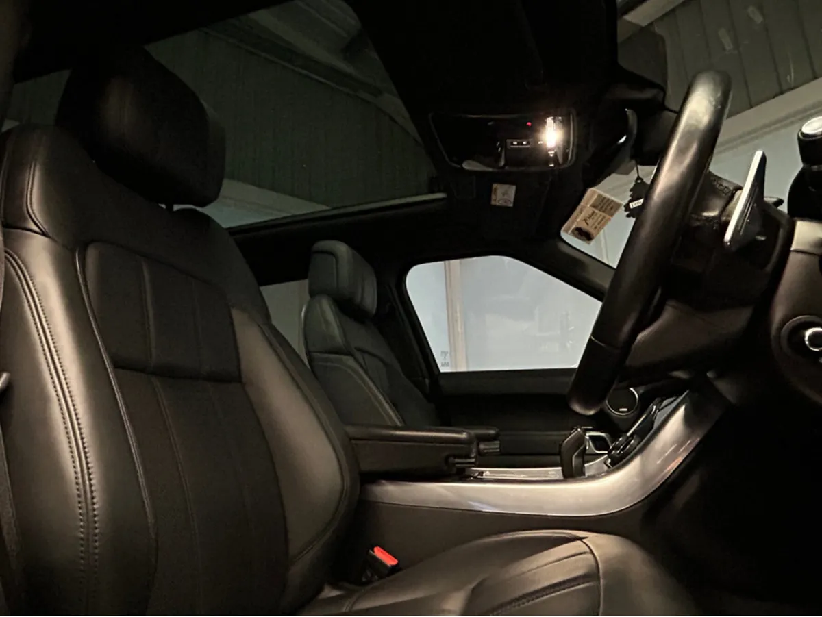 Land Rover Range Rover HSE SILVER* PAN ROOF*TINY K - Image 2