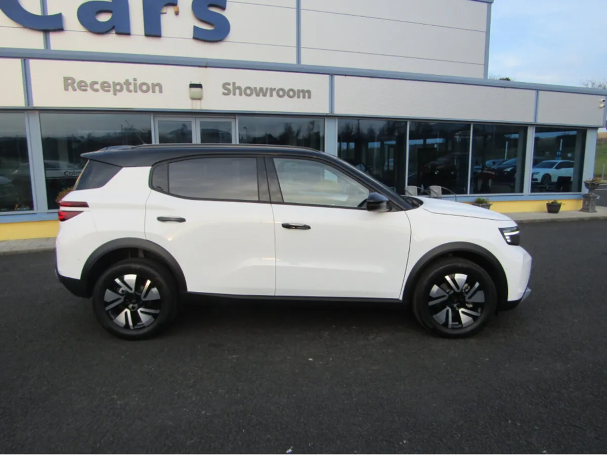 Opel Frontera GS HYBIRD AUTOMATIC - Image 3