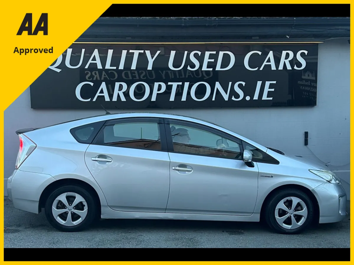 Toyota Prius DAA-ZVW30 AUTO//COMES WITH 1 YEARS TA - Image 1