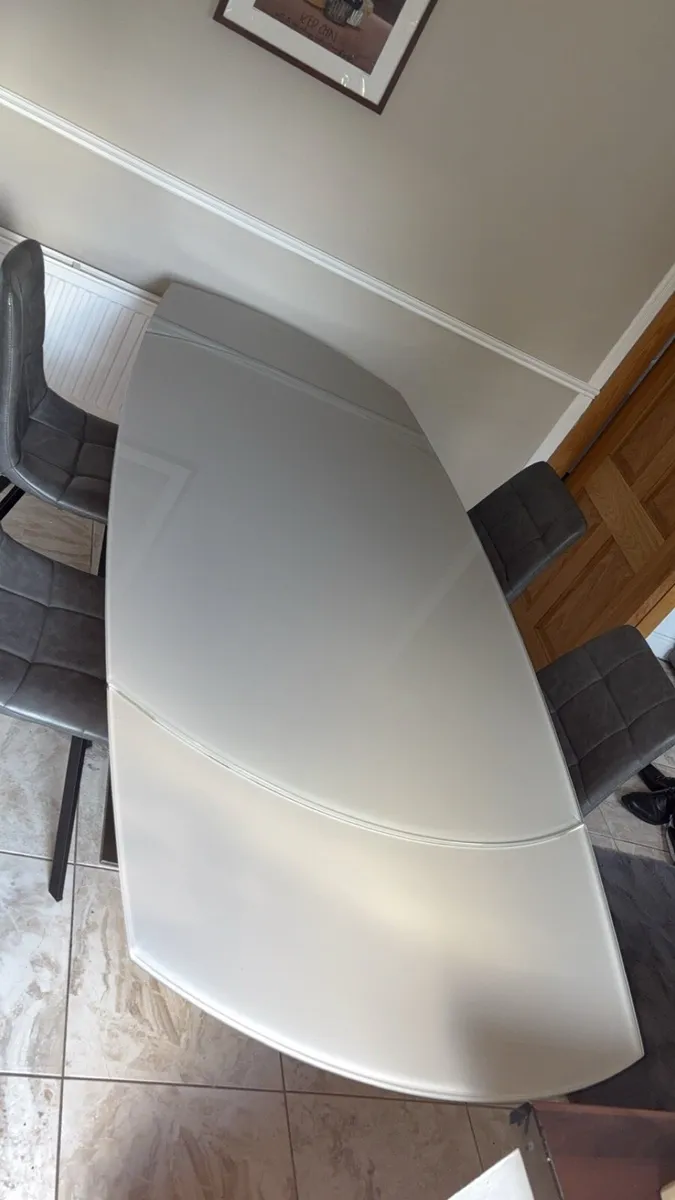 Lucci Dining Table €3k (Solid GLASS) - Image 1