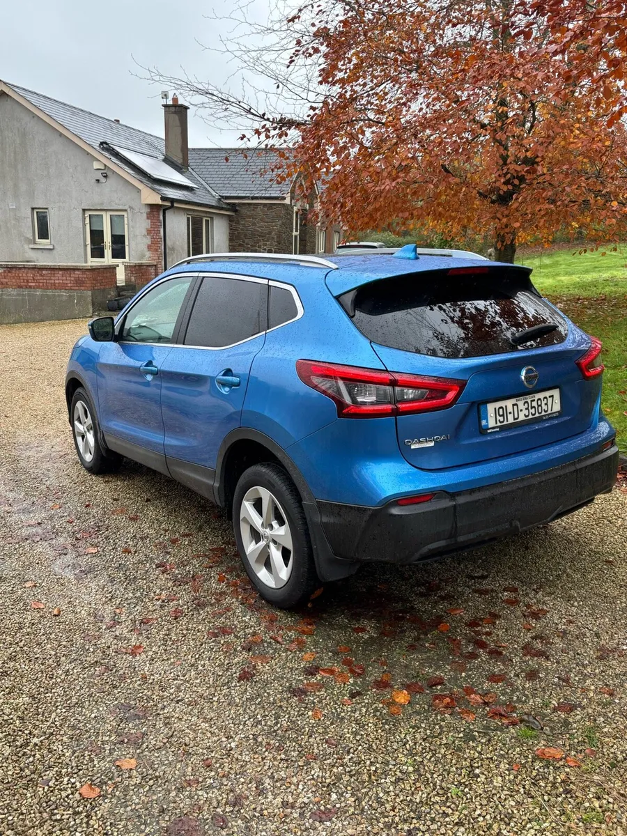 2019 Nissan Qashqai 4wd/ 4x4 Commercial - Image 3