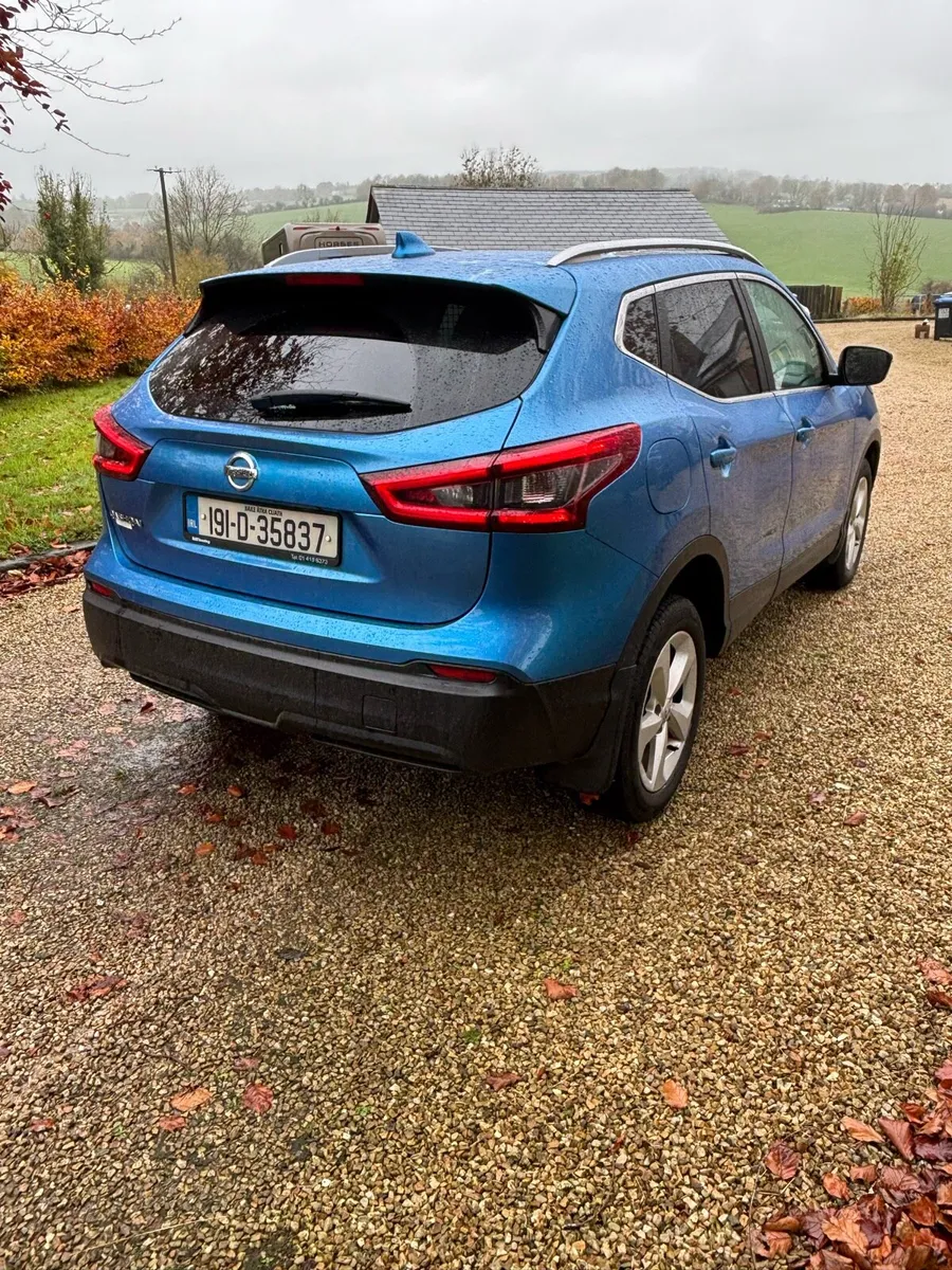 2019 Nissan Qashqai 4wd/ 4x4 Commercial - Image 4