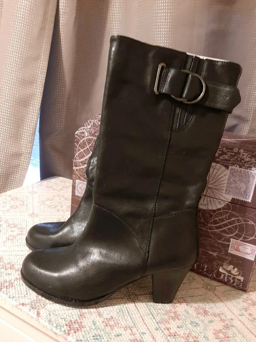 Boots new leather - Image 2