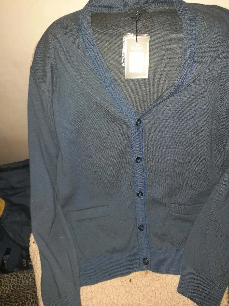 Mens clothing - Image 3