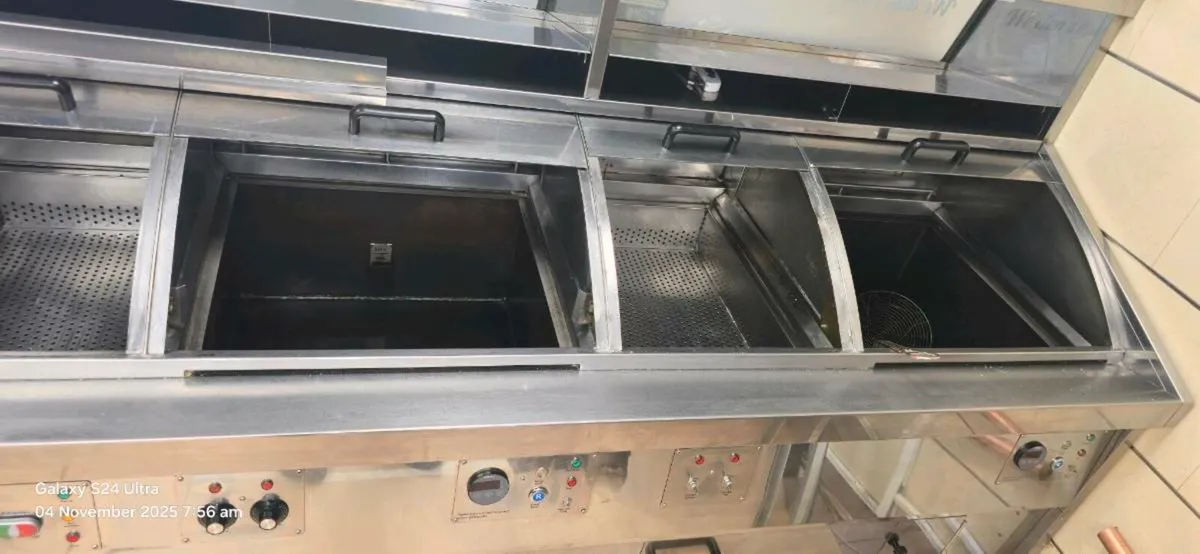 Equipment,2 Pan Range - Image 1