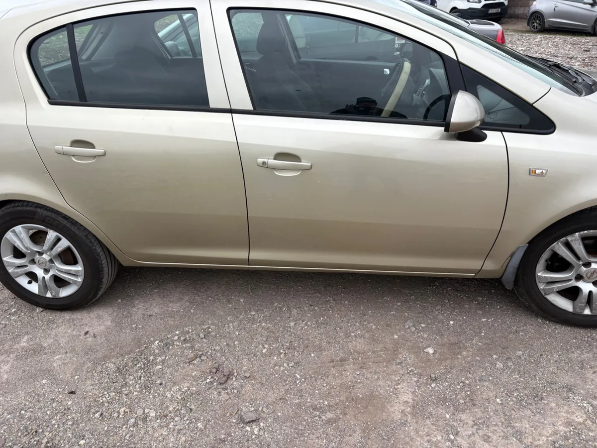 Opel Corsa 2010 Automatic - Image 1