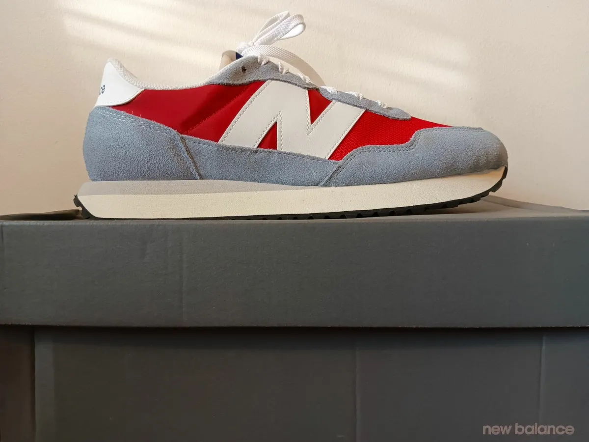 New Balance runners for men - Image 4