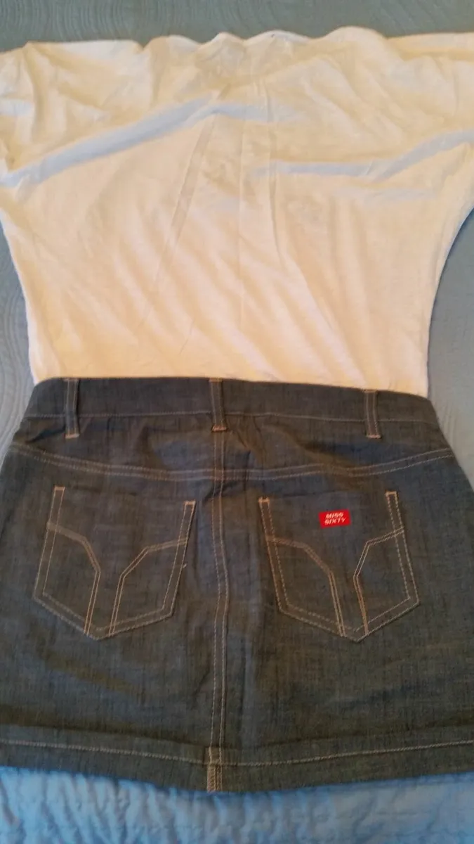 Miss 60 pinafore Age 14 NEW - Image 2