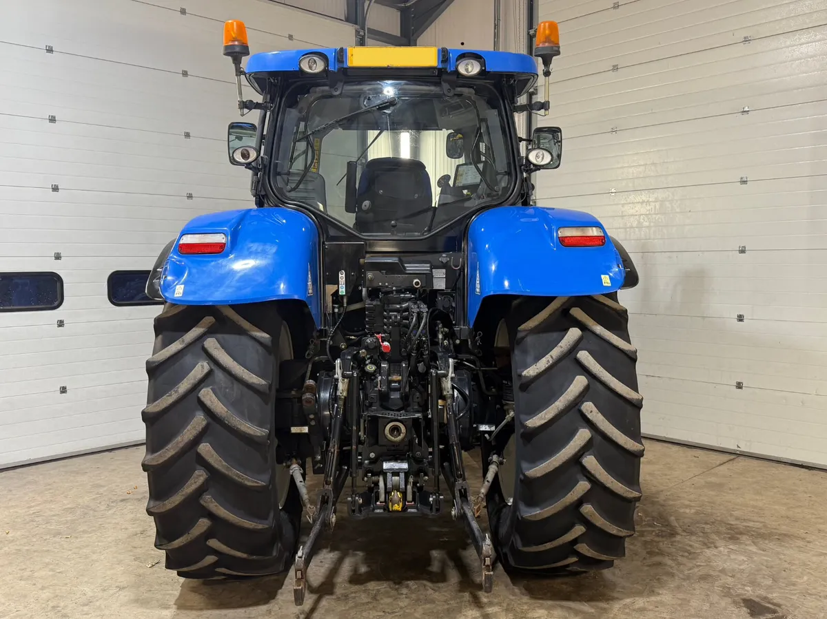 NewHolland T7.210 AutoCommand ***Excellent!*** - Image 3