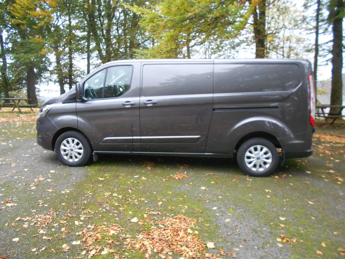 Ford Transit Custom 2022 - Image 3