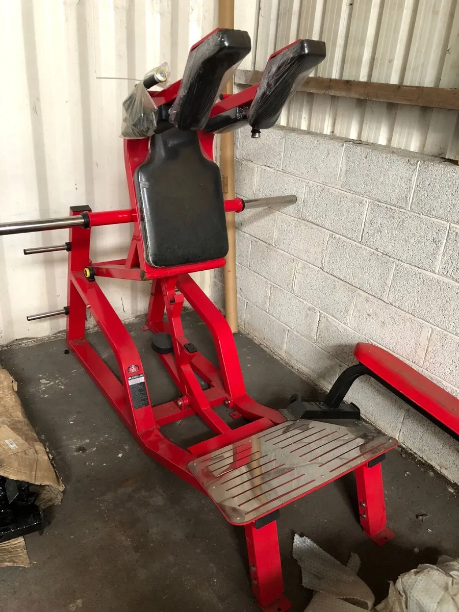 Hack Squat Plate Loaded Red New