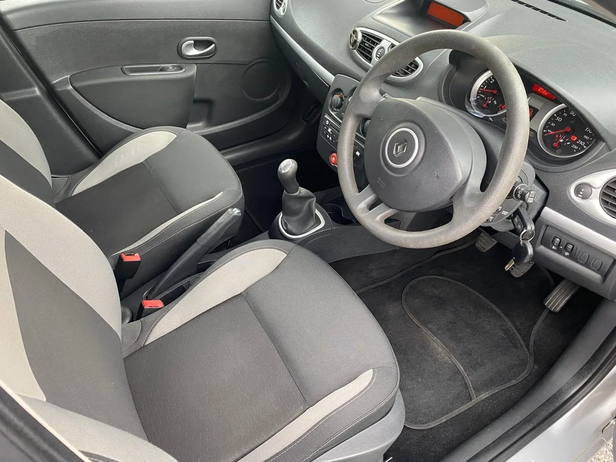 Clio New nct Low mileage 72kms - Image 2