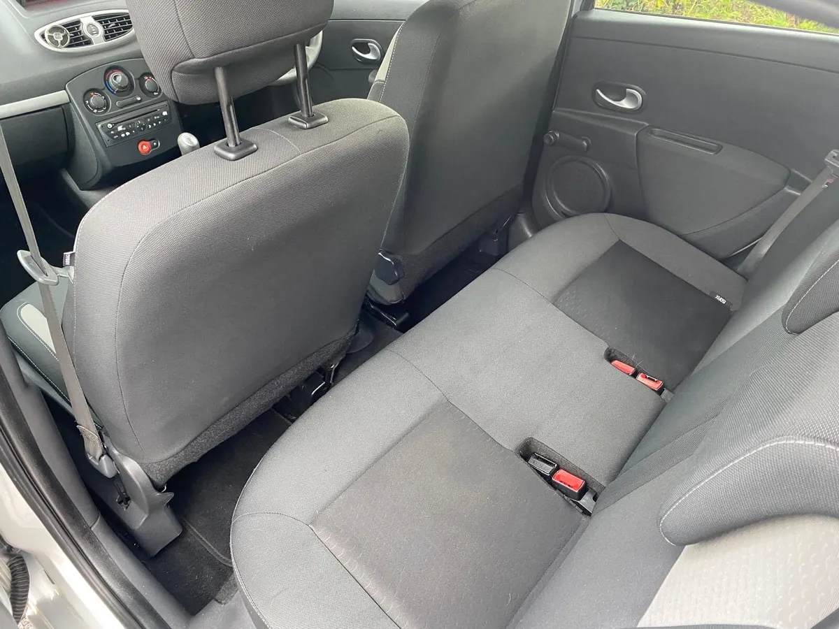 Clio New nct Low mileage 72kms - Image 4