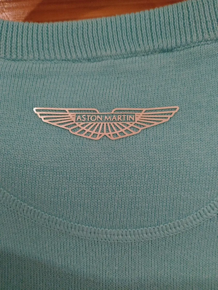 Aston Martin vest sweater L - Image 4