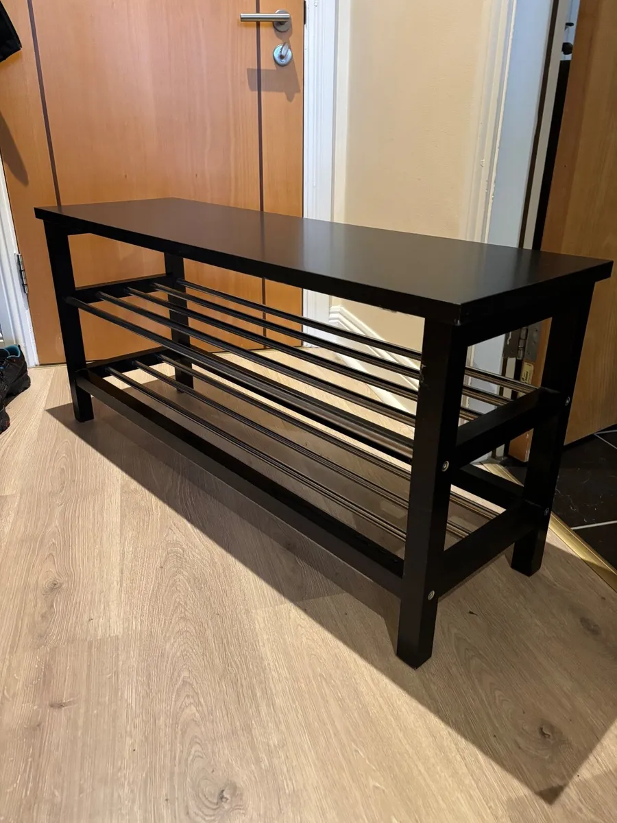 Bench with shoe storage - Image 1