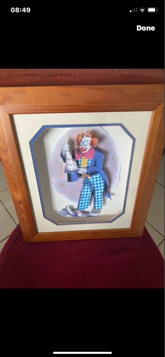 3D Clown Picture- Rabbit out of a hat - Image 1