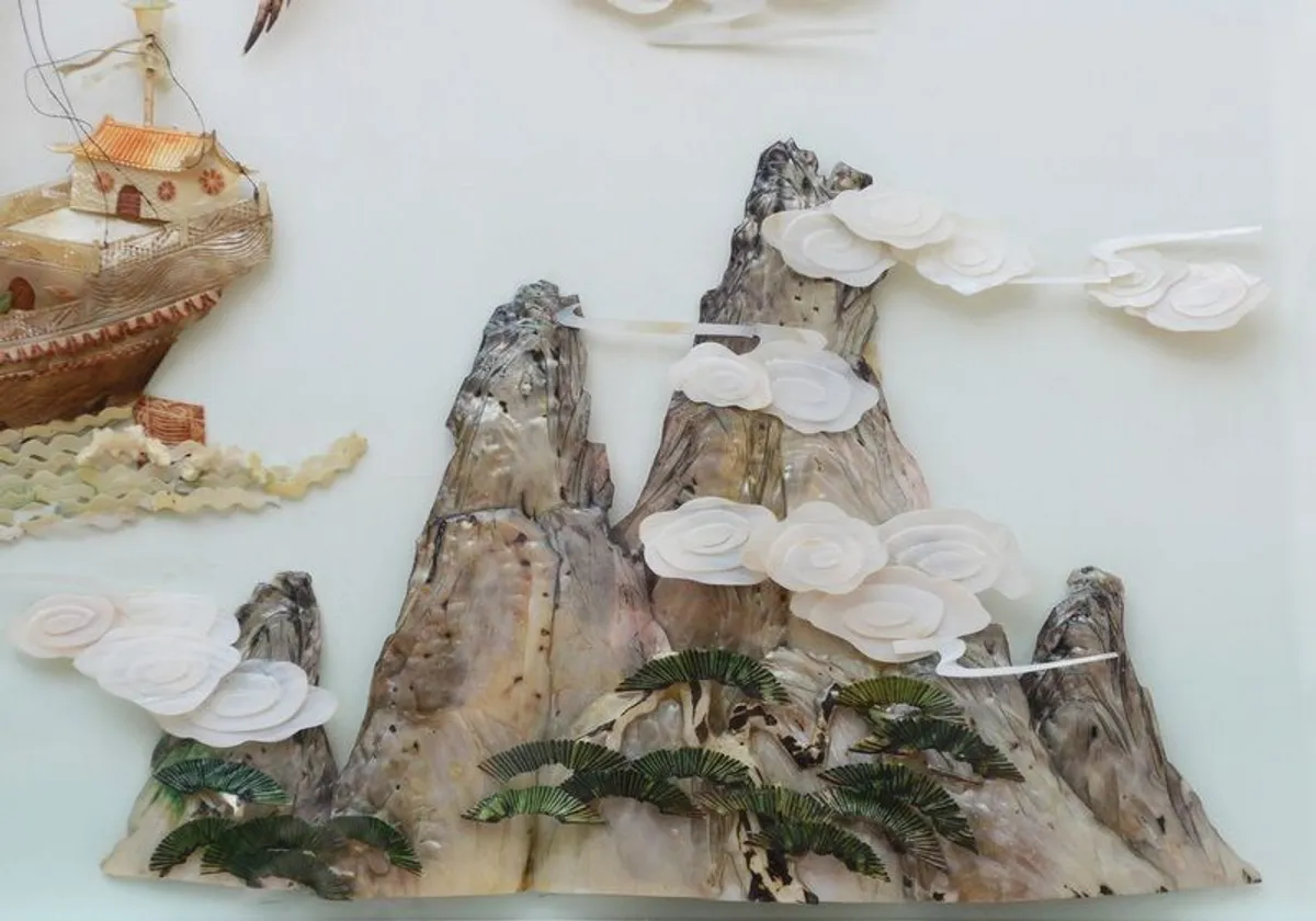 Chinese Shell Carving Painting - Image 3