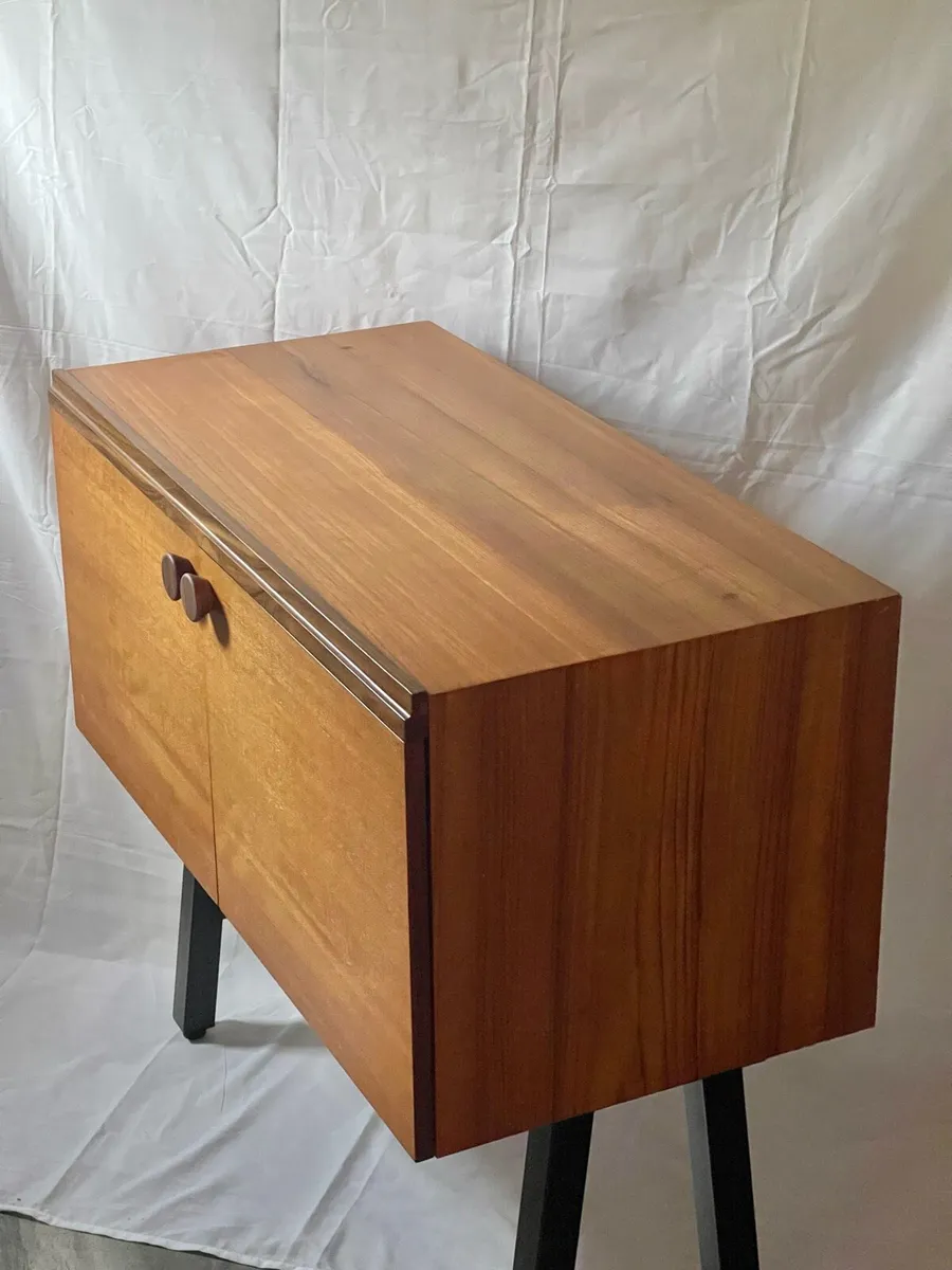 Mid century sideboard - Image 3