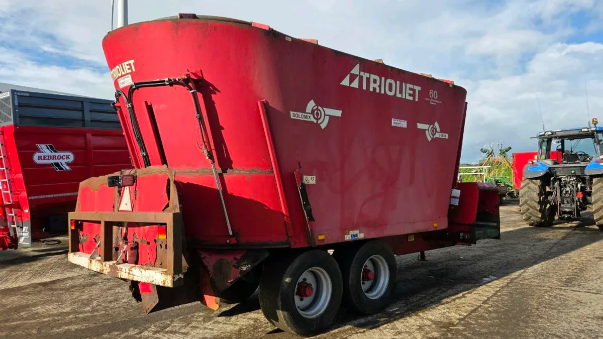 Triolet 20 cube feeder - Image 3