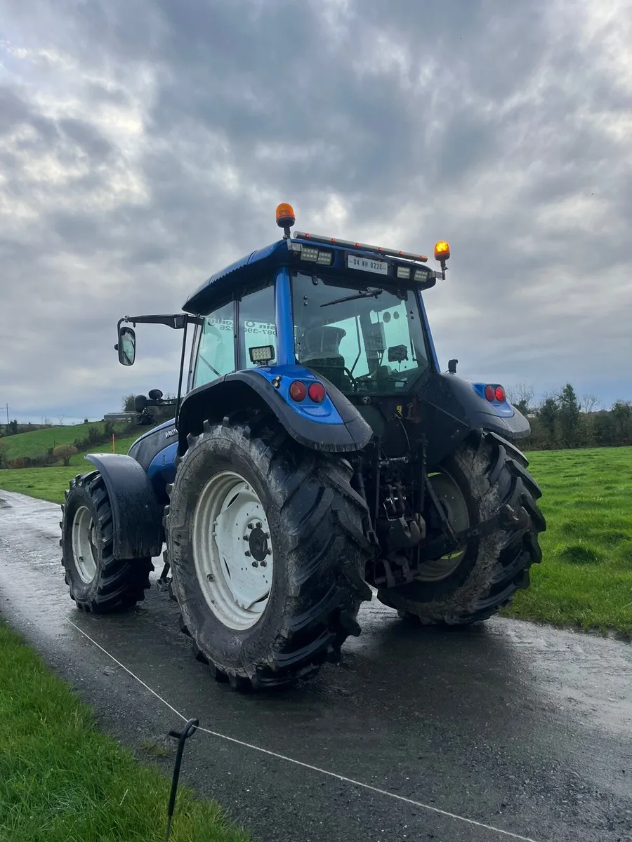 Valtra T130 - Image 3