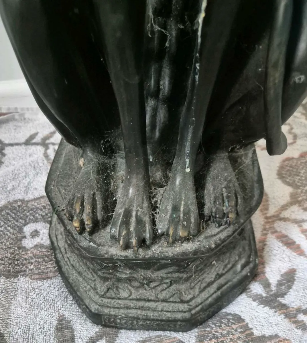 Bronze dog - Image 2