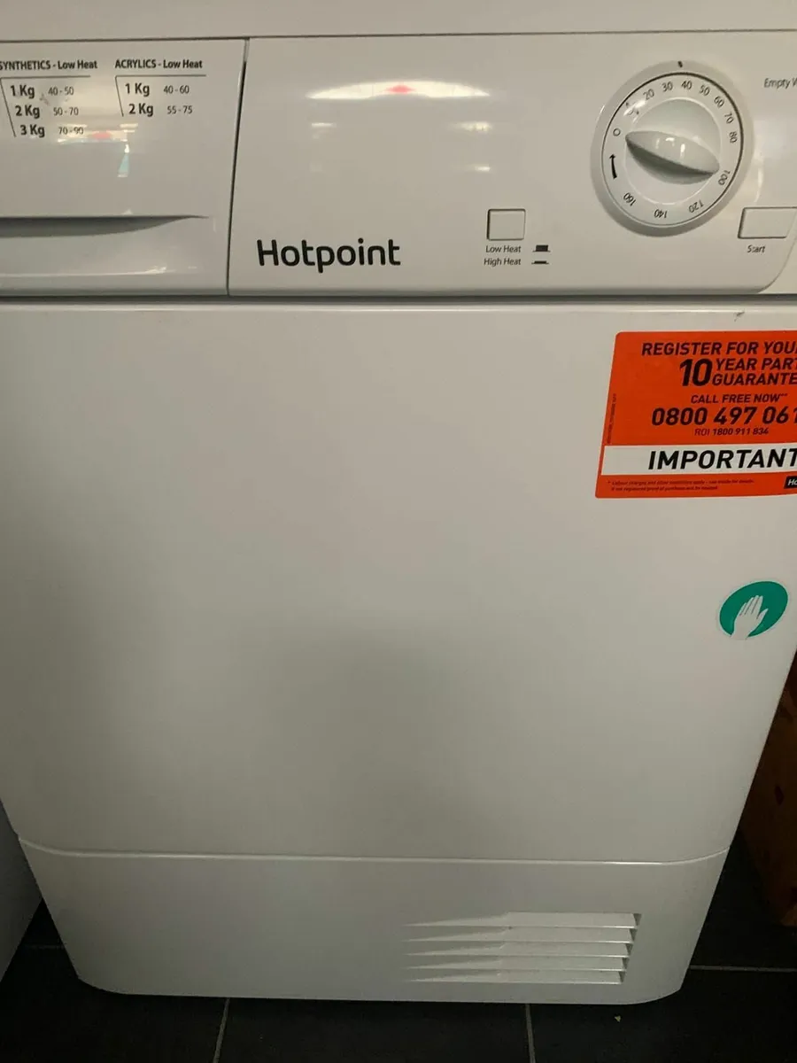 Hotpoint Condenser Dryer 7kg - Image 2