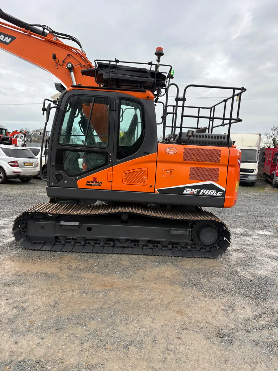 2022 Doosan DX140LC low hours Finance Arranged - Image 2