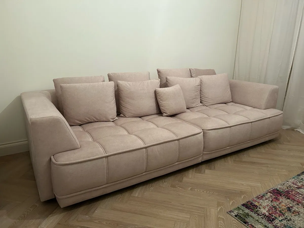 Big sofa - Image 1