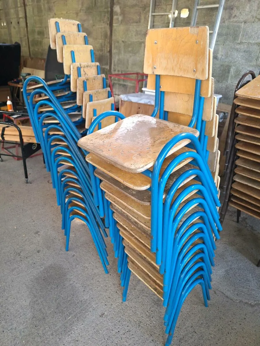 Old kids' school chairs (DELIVERY) - Image 2