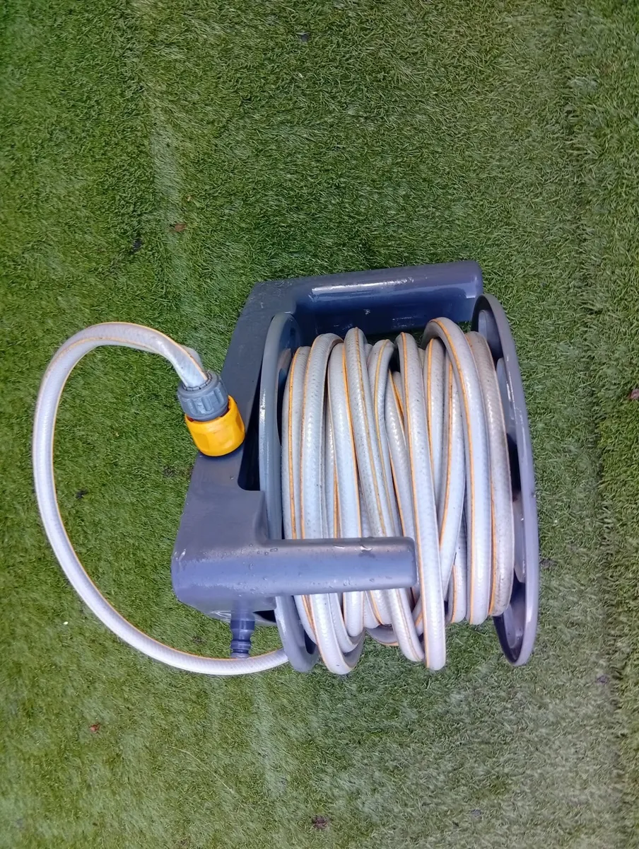Quality Hozelock 2in1 Hose Reel 25meters - Image 3