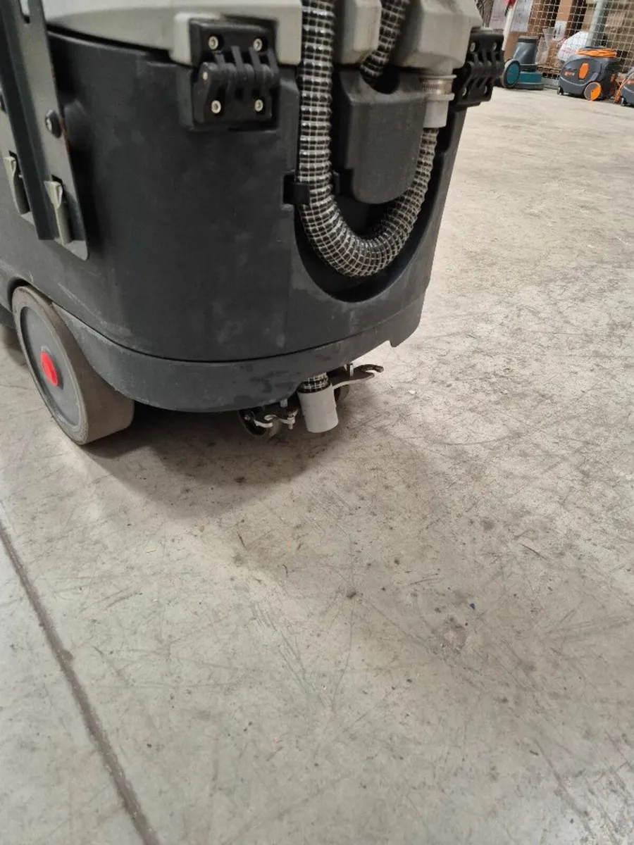 Cleaning machine - Image 4