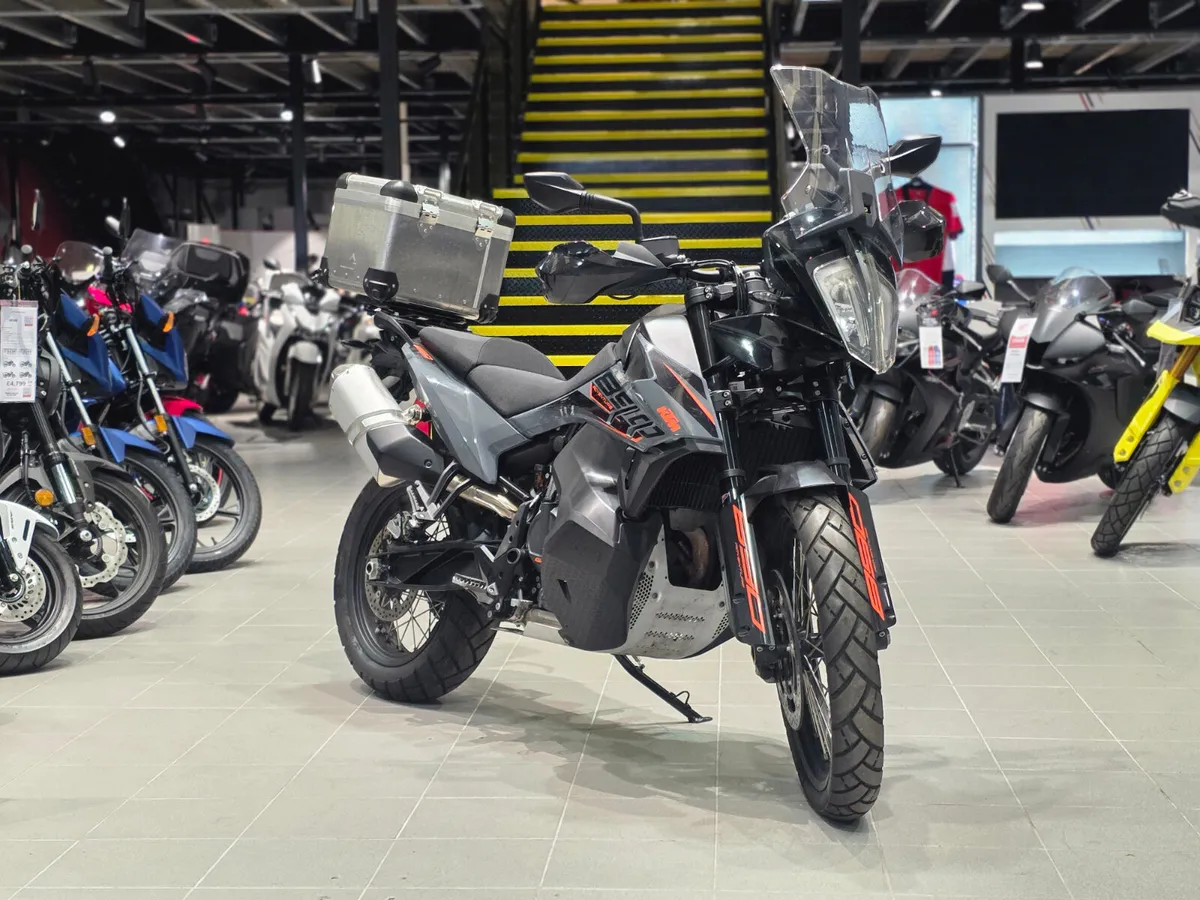 KTM 890 Adventure  2022 - Image 1