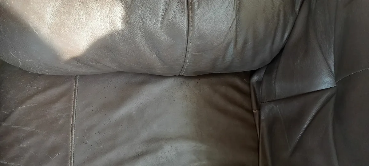 Sofa. Two Seater. Ideal for shed or for pets. - Image 4