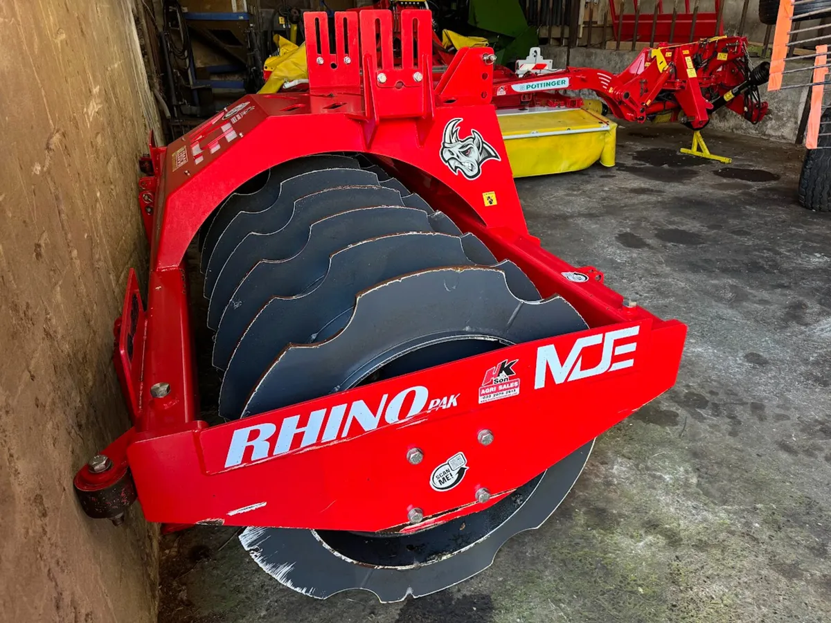 2024 MDE Silage Compactor - Image 4