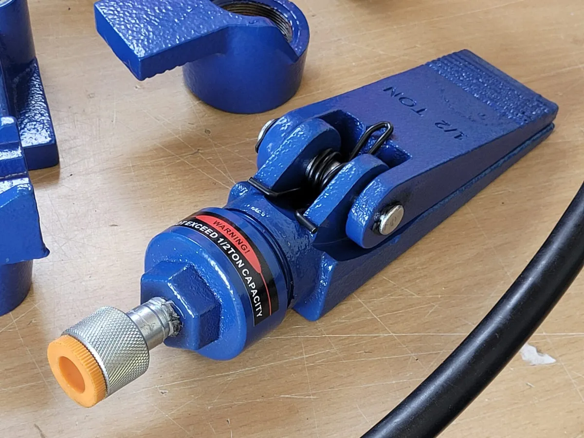 Manarola CE Approved 4 Ton Porta Power - Image 4