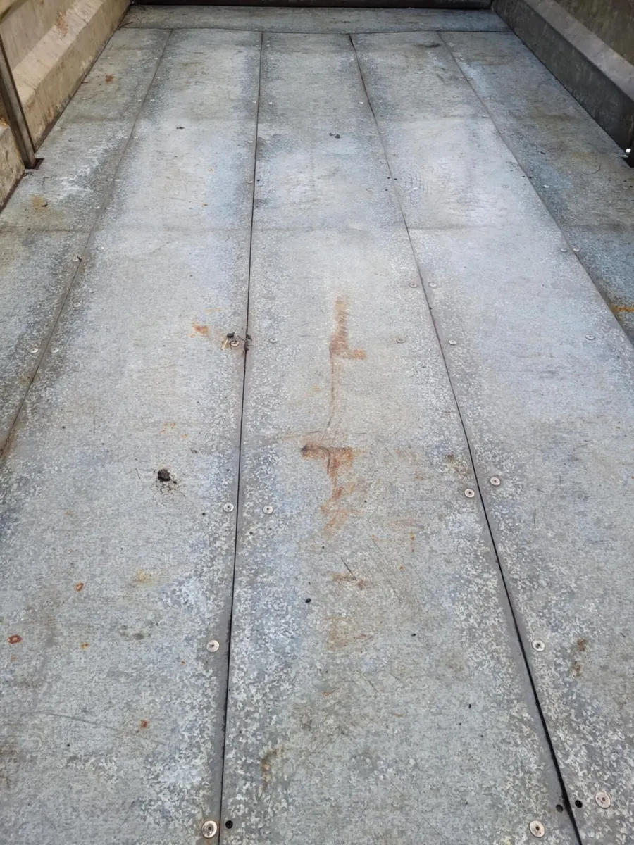 10x5 indespension tipper trailer. - Image 4