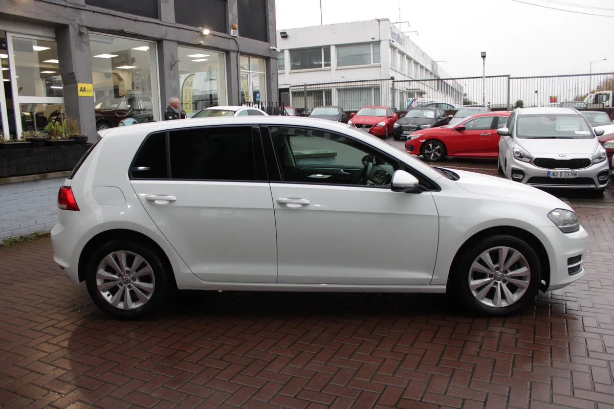 1.4TSI HATCH 5DR AUTOMATIC - Image 3