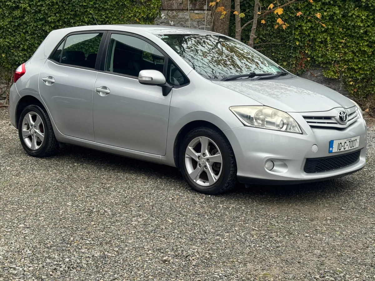 2010 Toyota Auris 1.4 D4D Automatic Previous Repai - Image 1