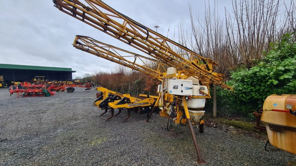 KNIGHT 20MTR 1000LTR MOUNTED SPRAYER - Image 4