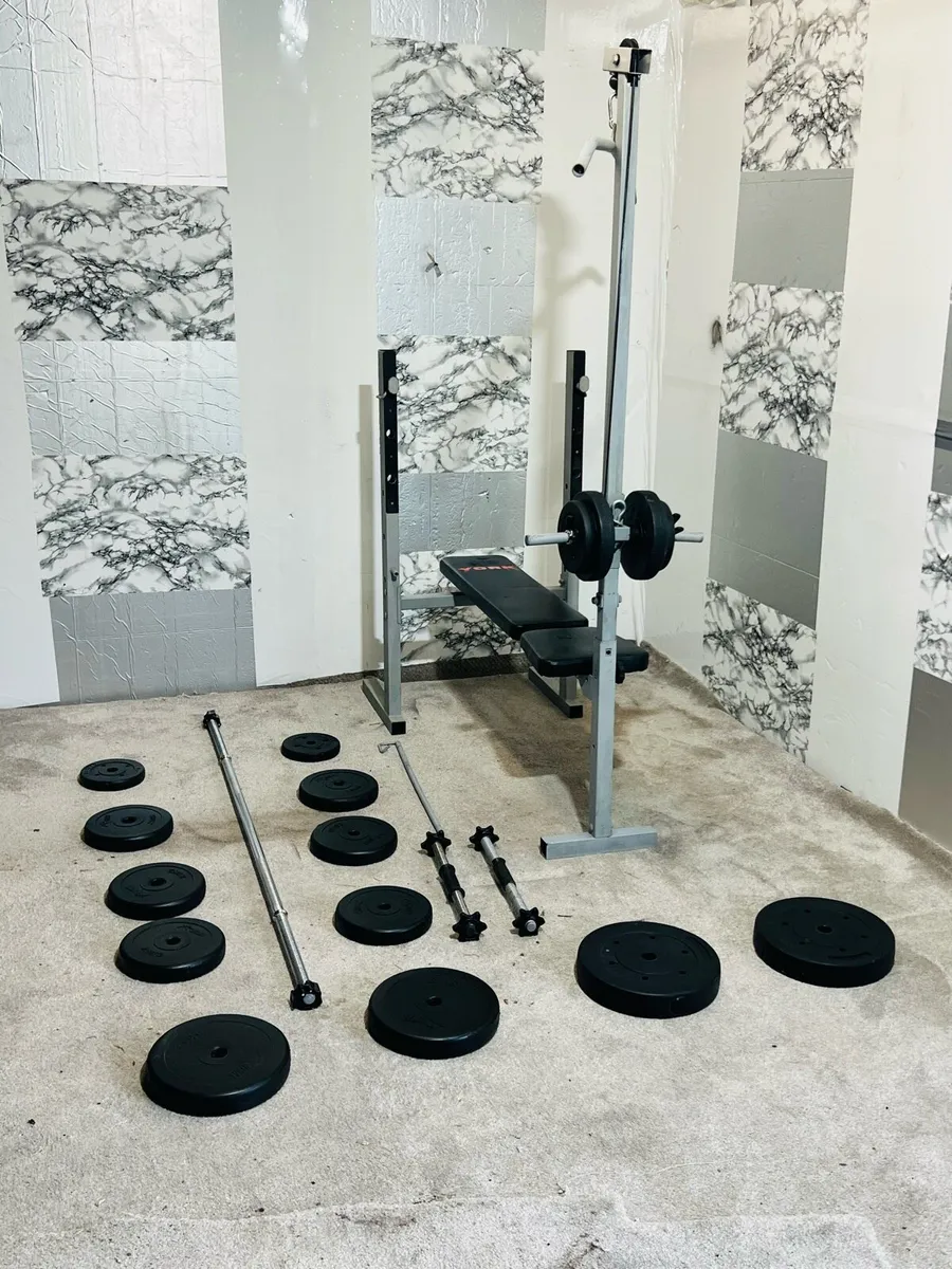 Weight bench with pulley weights barbell dumbbells - Image 1