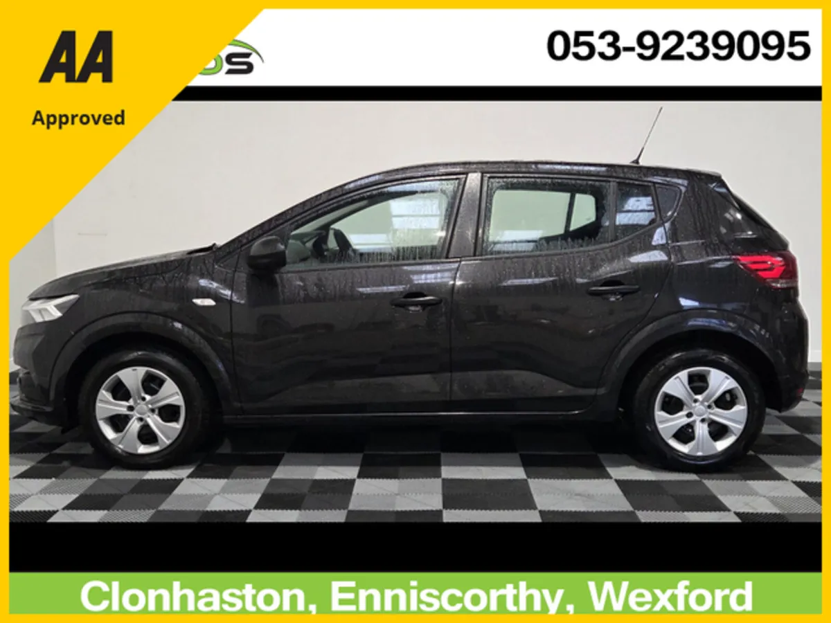 Dacia Sandero 2023 ESSENTIAL - Image 3