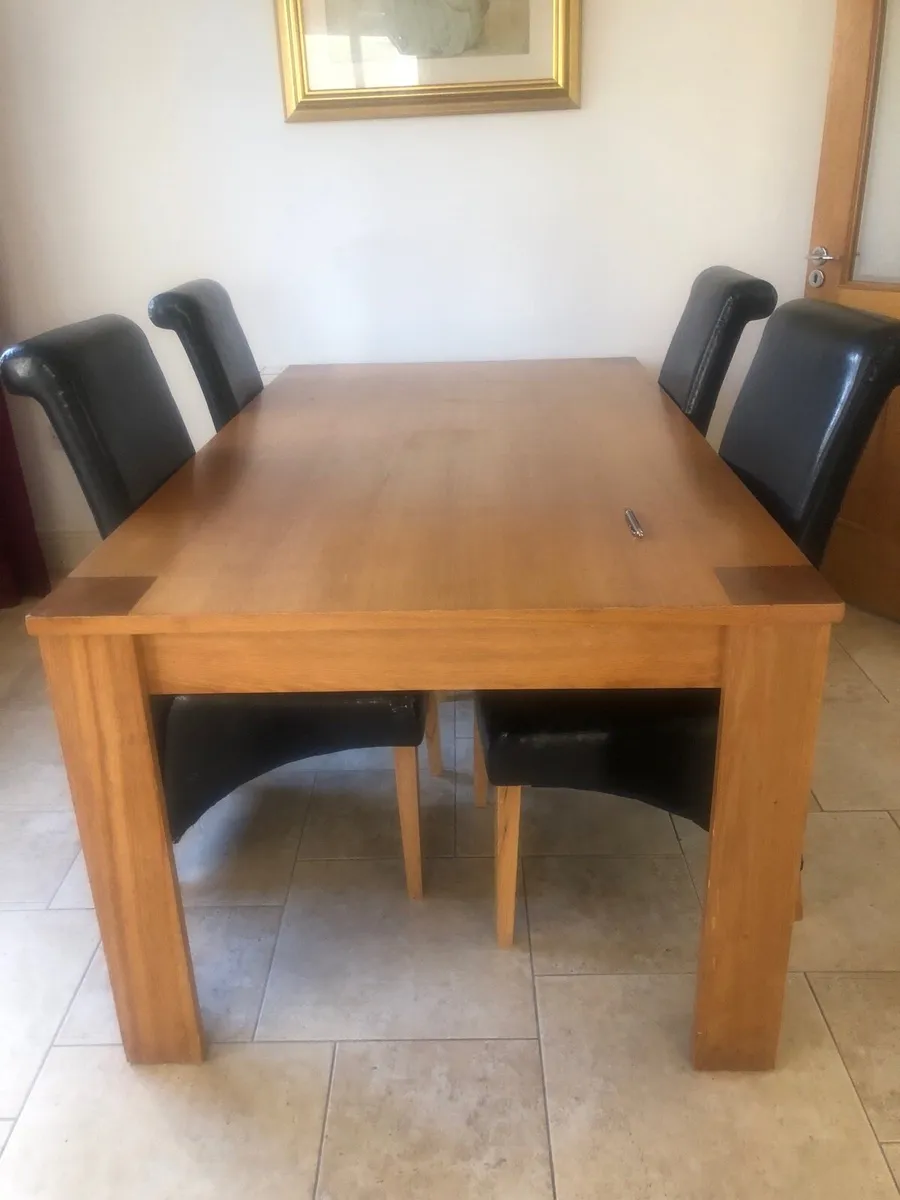 Dining table and 4 chairs