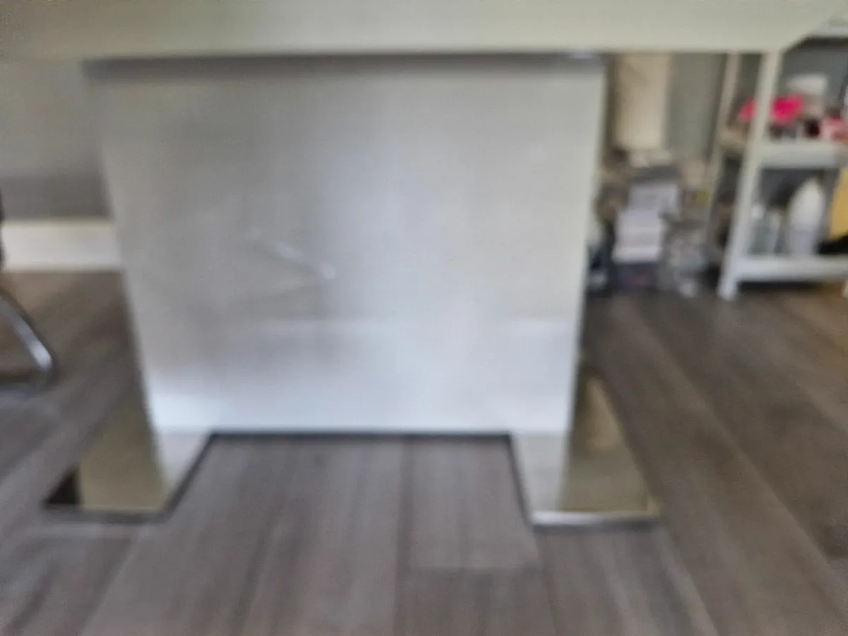 Dining table set - Image 2