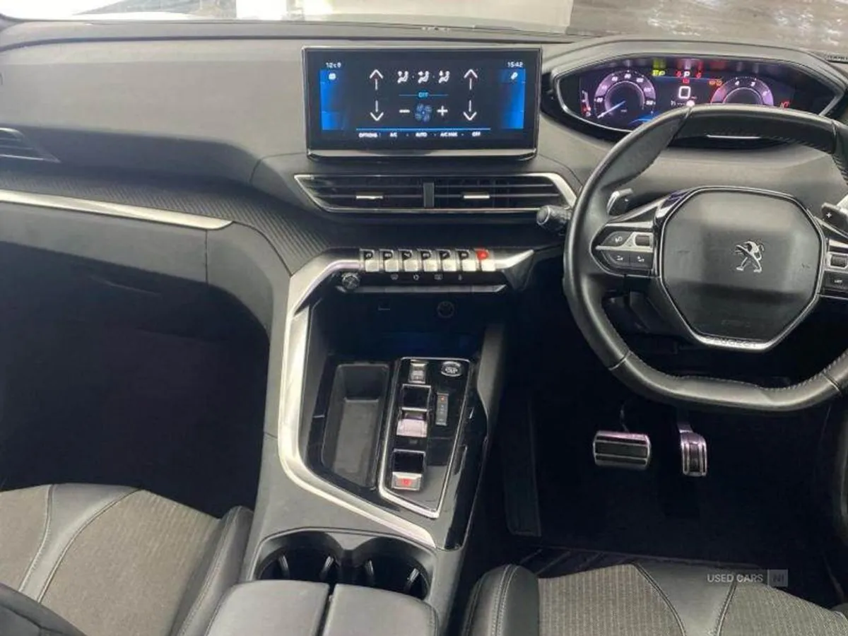 Peugeot 3008 Diesel Estate - Image 4