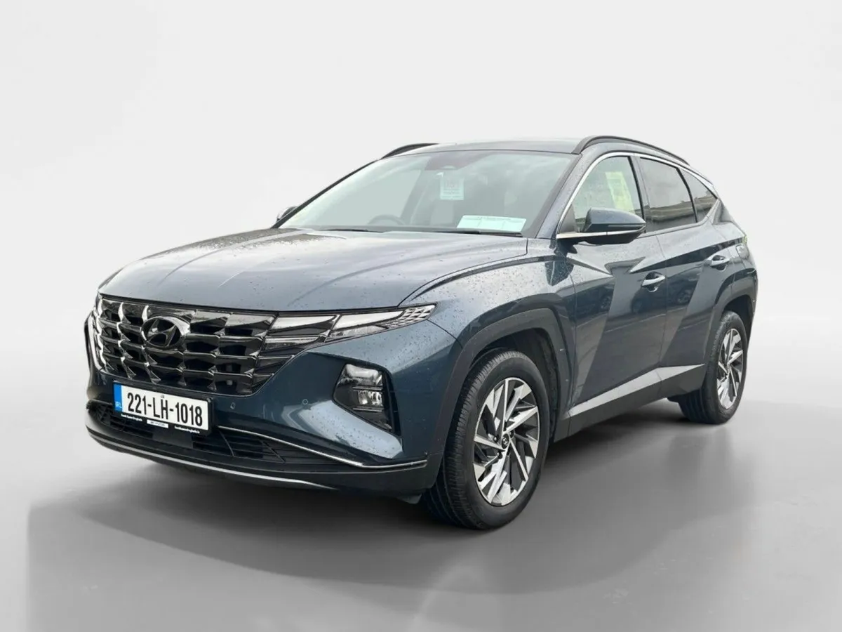 Hyundai Tucson 2WD Executive Plus - Image 3